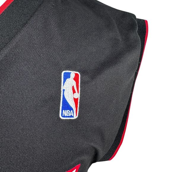 Adidas Miami Heat LeBron James #6 Jersey Men’s Small Red Black V-Neck Pullover - Picture 4 of 11